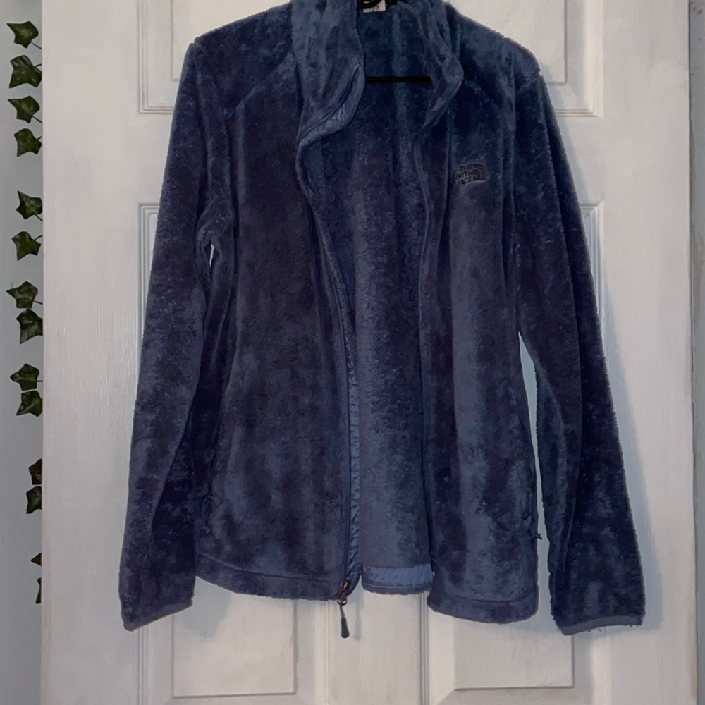 Women’s blue north face